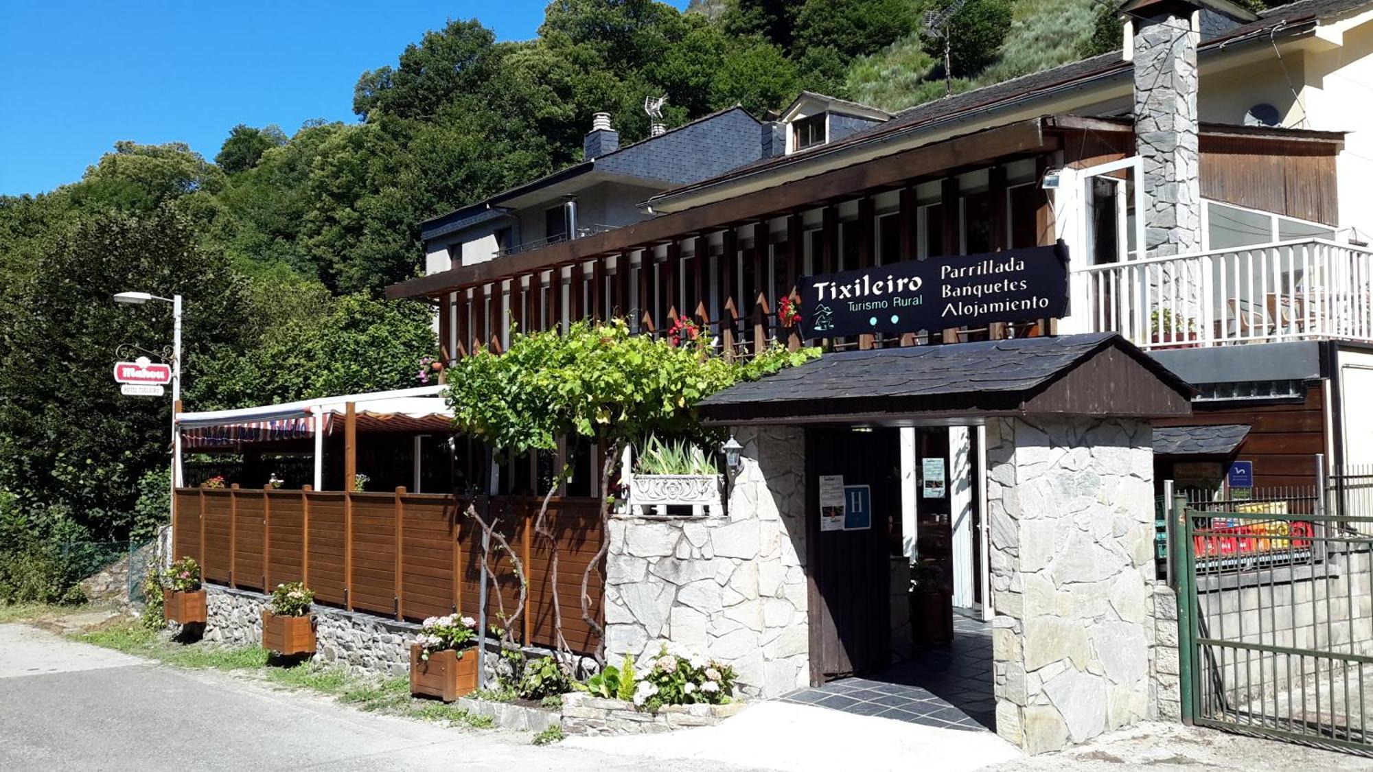 Tixileiro Hotel Sisterna Екстериор снимка